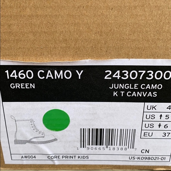 🔥Dr. Martens Green Camo 1460 Boots NWT - Picture 9 of 10